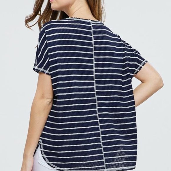 NWT!!  Navy & White Striped V-Neck Waffle Knit Top - Picture 3 of 5